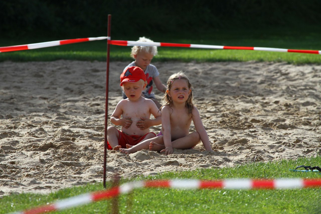 Bild 433 - Vogelschiessen am 18.8.12